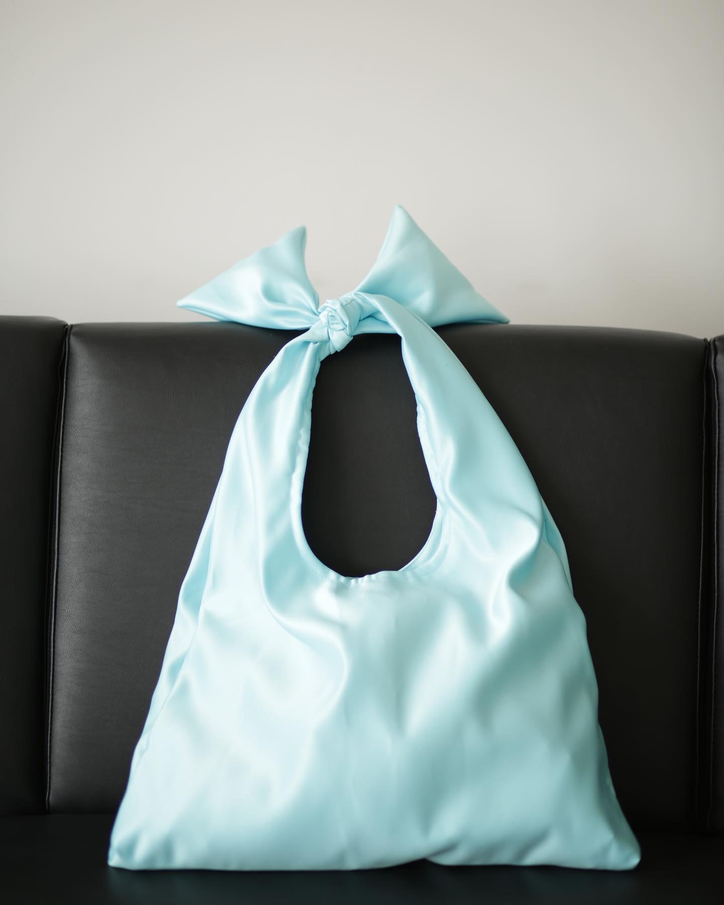 ბანტიანი ნაჭრის ჩანთა