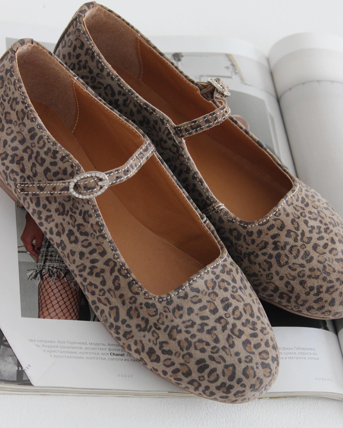 ლეოპარდის პრინტის მერი ჯეინი