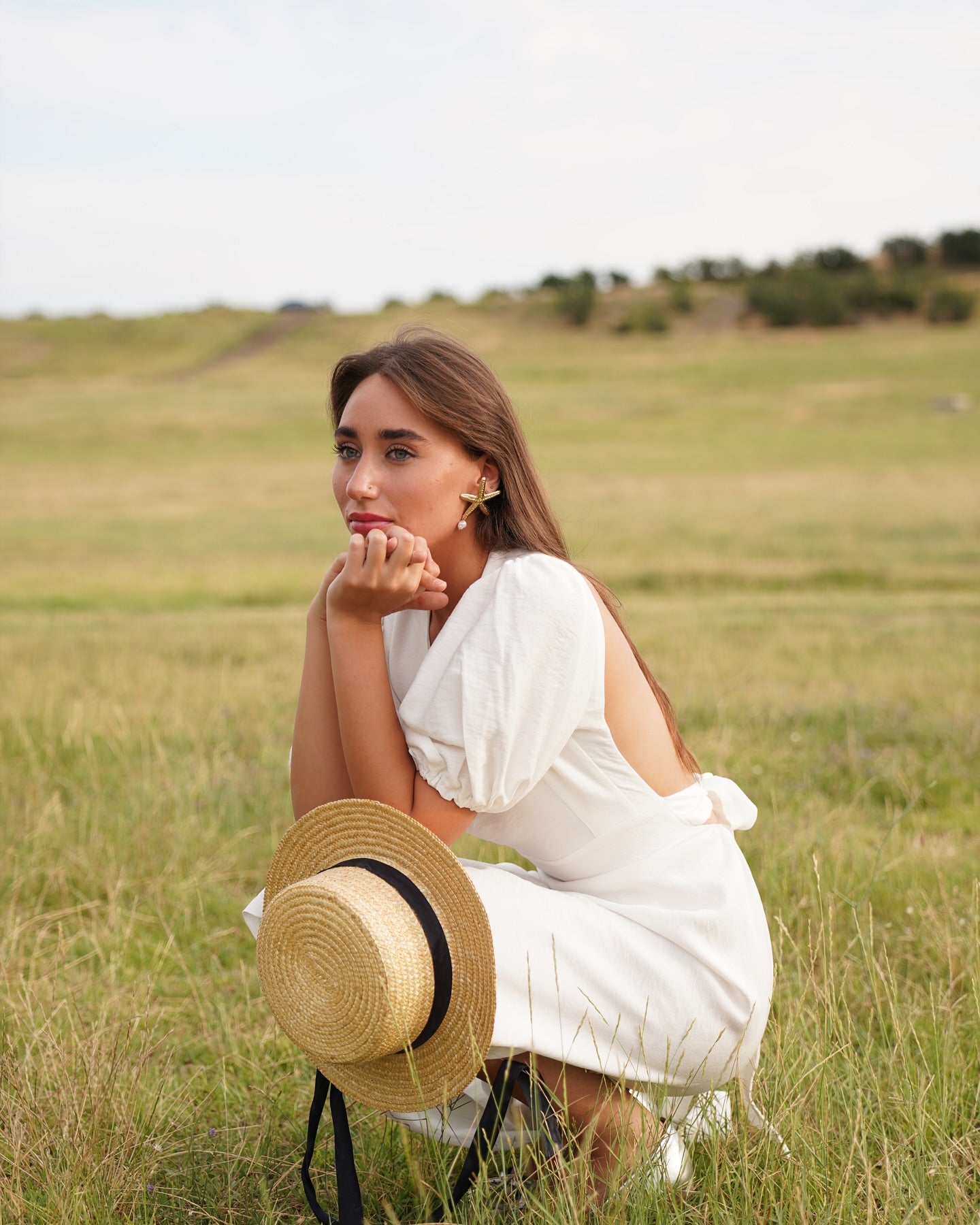 თეთრი ტილოს კაბა