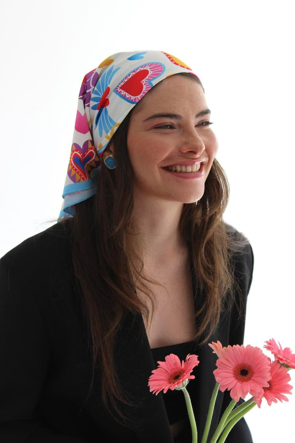 აბრეშუმის გულებიანი შარფი