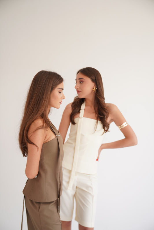 ორეული კორსეტით