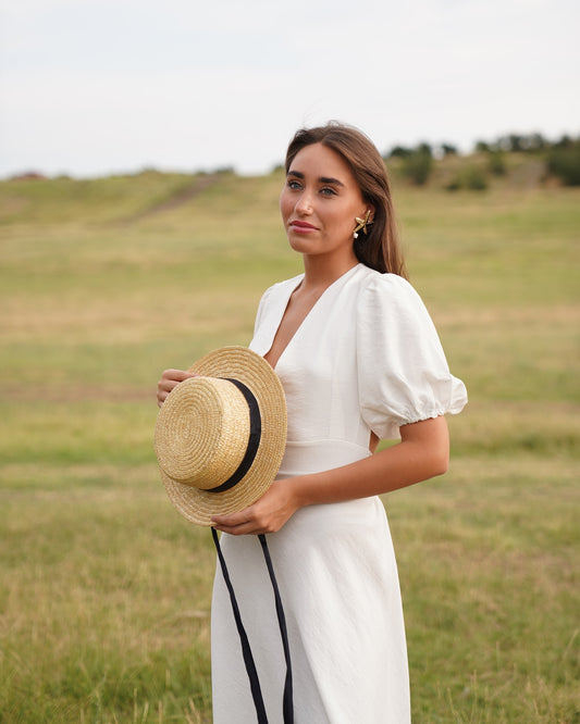 თეთრი ტილოს კაბა