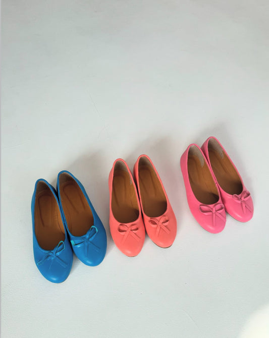 ნატურალური ტყავის ბალერინები